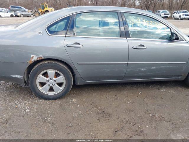 Chevrolet Impala Lt Image 11