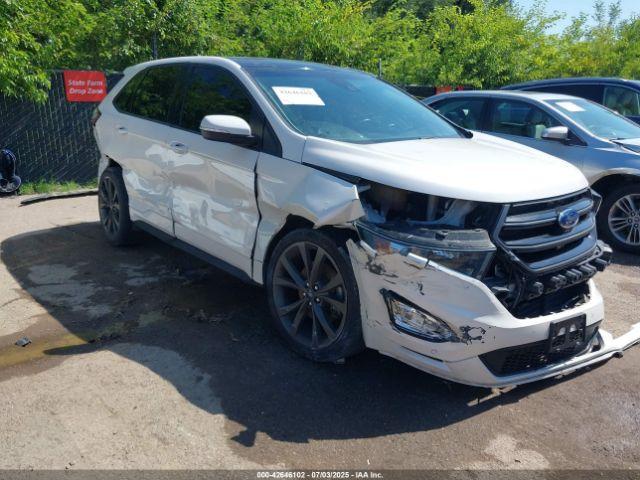 Salvage Ford Edge