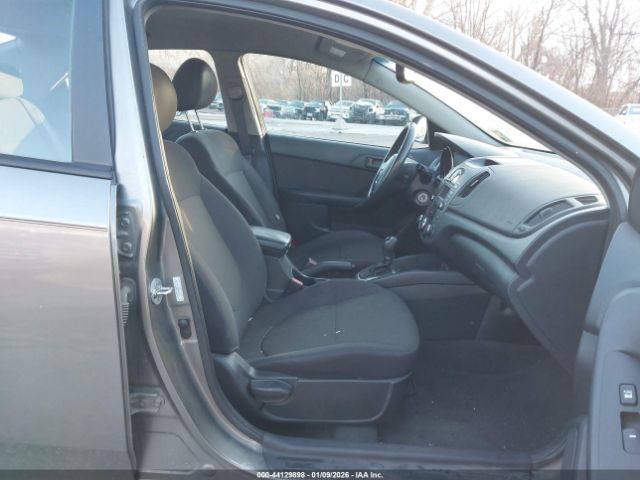 Kia Forte Ex Image 5