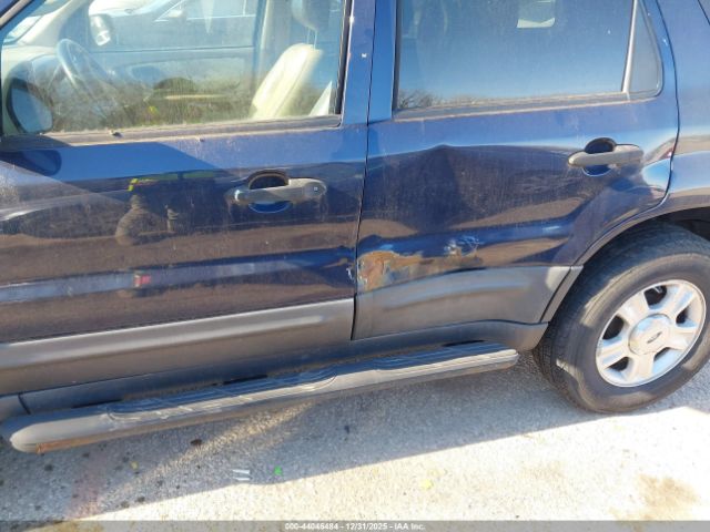 Ford Escape Xlt Image 8