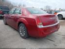 Chrysler 300 Limited Image 11